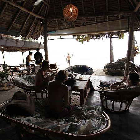 Leela Beach Resort Haad Rin Exterior photo
